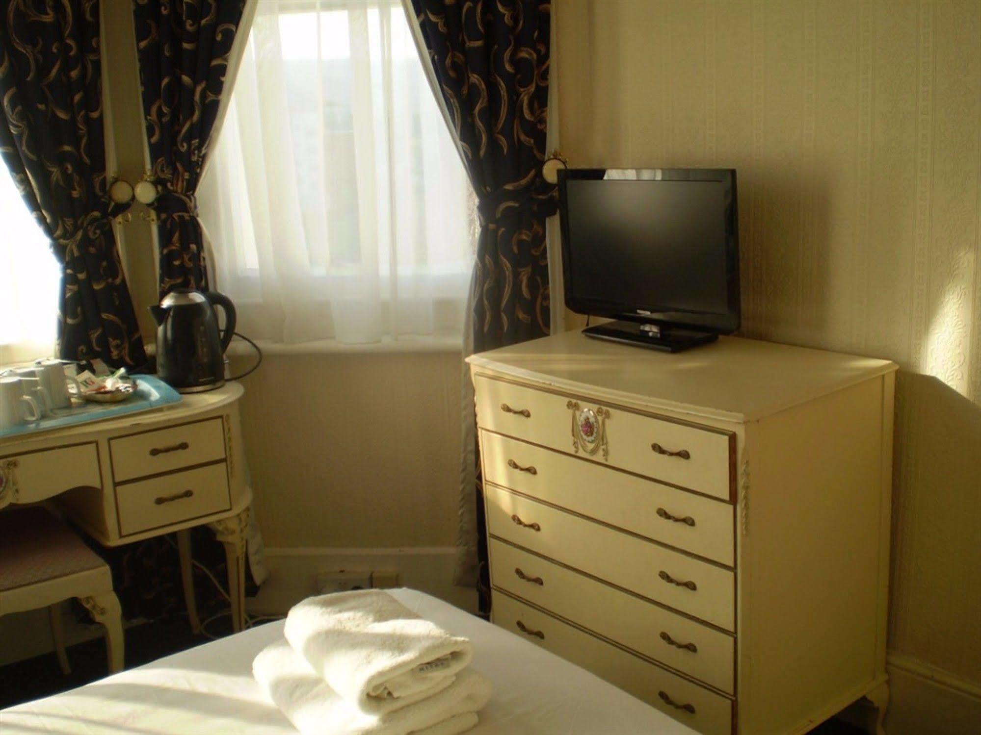 איסטבורן Park View Hotel מראה חיצוני תמונה