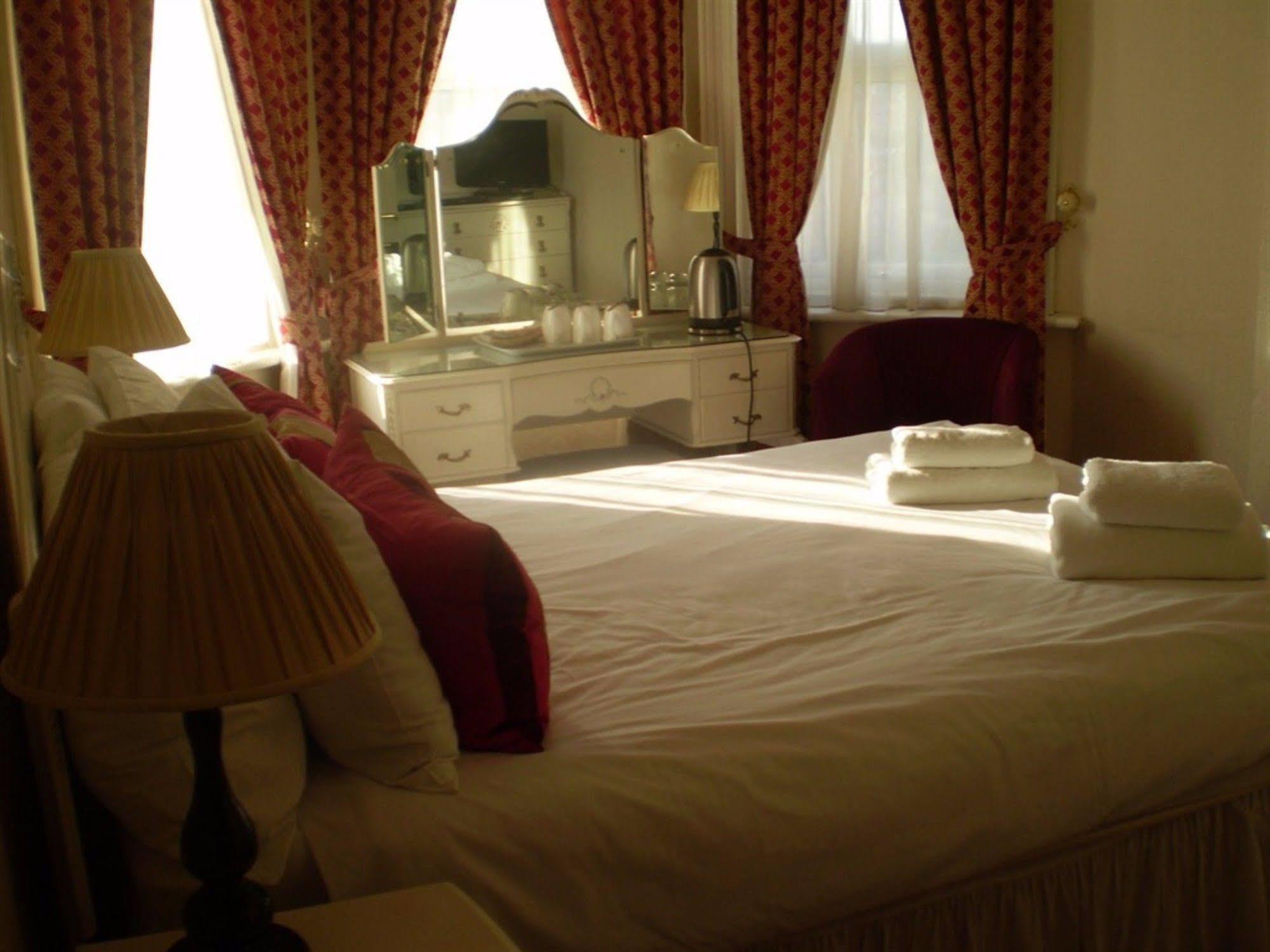 איסטבורן Park View Hotel מראה חיצוני תמונה